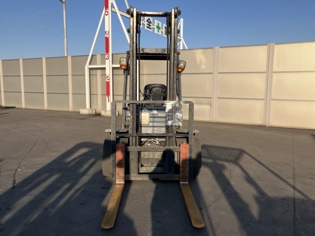 Forklift Toyota 02-8FD30 2018 - Image 10