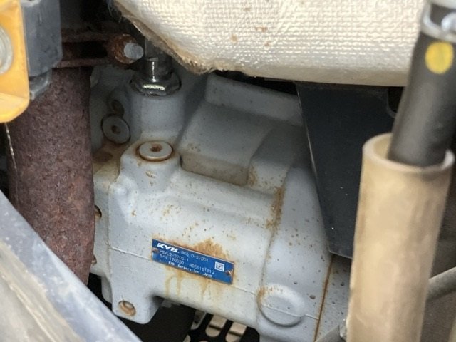 Mini Excavator KUBOTA U55-6 2011 - Image 17