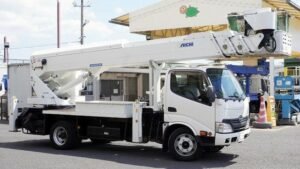 2015 Aerial Platform Hino Dutro TKG-XZU650F