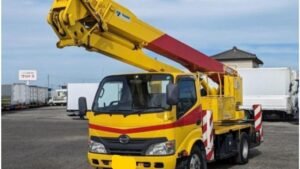 2015 Aerial Platform Hino Dutro TKG-XZU640F
