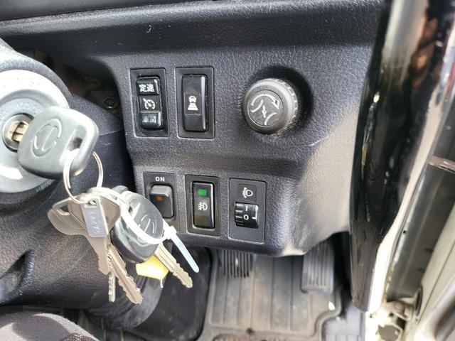 2017 Trailer Head Hino Profia QPG-SH1EDDG - Image 13