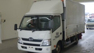 2013 Van Wing Hino Dutro TKG-XZU710M - Image 1