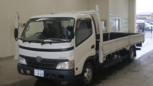 2006 Flat Body Toyota Dyna BDG-XZU434 - Image 1