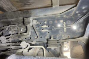 2013 Flat Body Isuzu Elf TKG-NKR85A - Image 13
