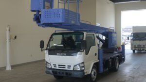 2007 Aerial Platform Isuzu Elf PB-NKR81N - Image 1