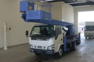 2007 Aerial Platform Isuzu Elf PB-NKR81N - Image 1