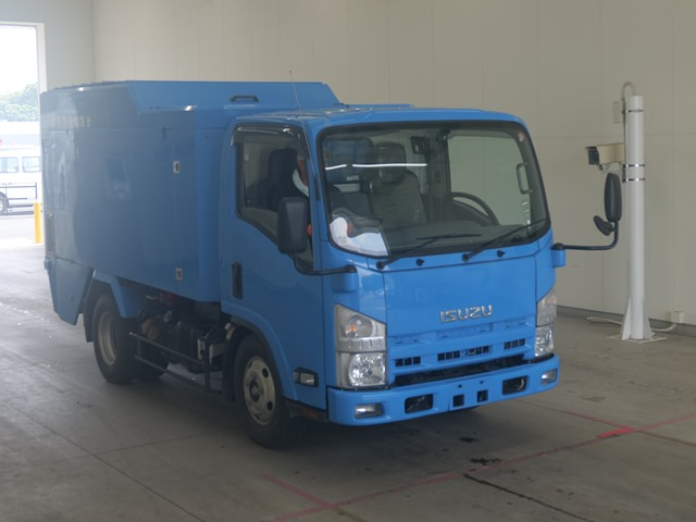 2009 Garbage Truck Isuzu Elf BKG-NMR85N - Image 2