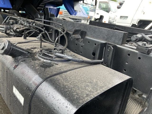 2011 Dump Tipper Mitsubishi Fuso Canter SKG-FBA60 - Image 13