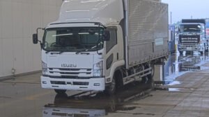 2015 Van Wing Isuzu Forward TKG-FRR90S2 - Image 1