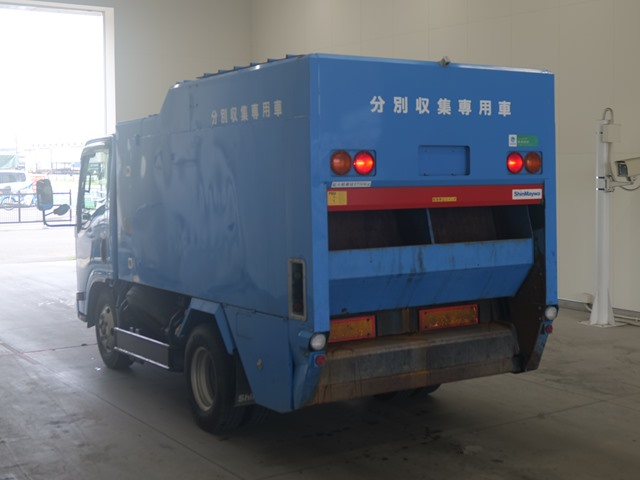2009 Garbage Truck Isuzu Elf BKG-NMR85N - Image 4