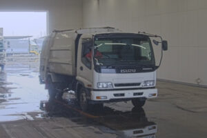 2007 Garbage Truck Isuzu Forward PB-FRR35G3S - Image 2