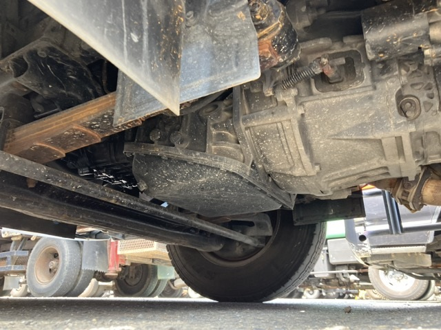 2009 Garbage Truck Isuzu Elf BKG-NMR85N - Image 9
