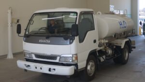 2003 Tank Truck Isuzu Elf KK-NQR75GN - Image 1