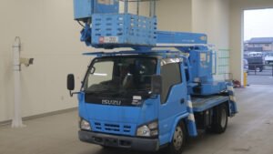 2006 Aerial Platform Isuzu Elf PB-NKR81N - Image 1
