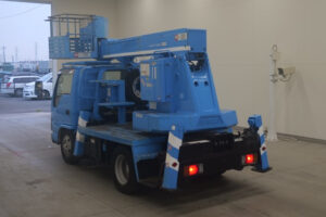 2006 Aerial Platform Isuzu Elf PB-NKR81N - Image 4