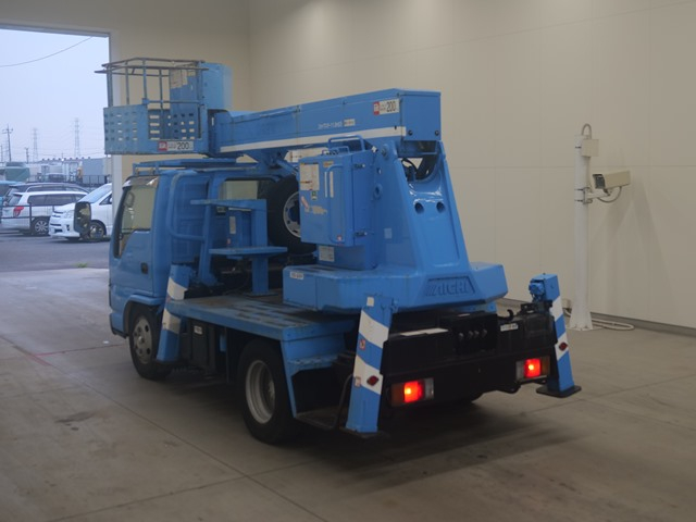 2006 Aerial Platform Isuzu Elf PB-NKR81N - Image 4