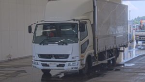 2018 Van Wing Mitsubishi Fuso Fighter TKG-FK64F - Image 1