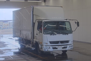 2018 Van Wing Mitsubishi Fuso Fighter TKG-FK64F