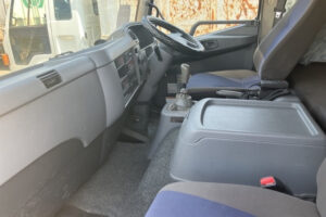 2018 Van Wing Mitsubishi Fuso Fighter TKG-FK64F