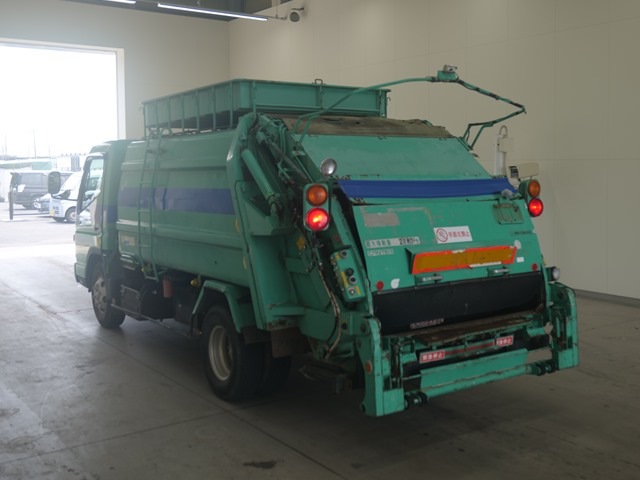 2006 Garbage Truck Mitsubishi Fuso Canter PA-FE83DEY - Image 4