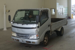 2004 Flat Body Toyota Dyna KR-KDY230 - Image 1