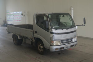 2004 Flat Body Toyota Dyna KR-KDY230 - Image 2