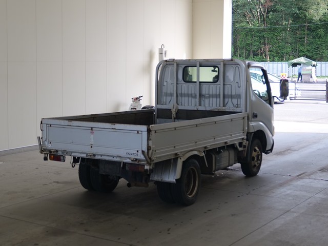 2004 Flat Body Toyota Dyna KR-KDY230 - Image 3