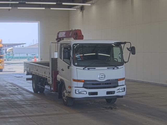 2017 Crane Truck Nissan Condor TKG-MK38L - Image 2