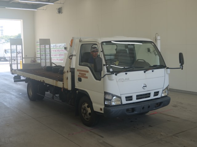 2007 Self Loader Nissan Atlas PB-APR81AN - Image 2