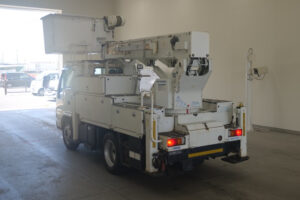 2006 Aerial Platform Isuzu Elf PB-NKR81N - Image 4