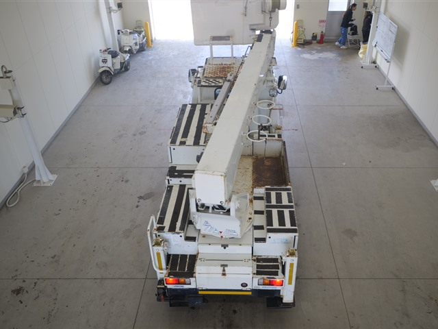 2006 Aerial Platform Isuzu Elf PB-NKR81N - Image 5