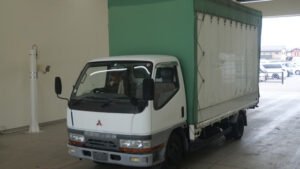 1998 Van Wing Mitsubishi Fuso Canter KC-FE527ET - Image 1