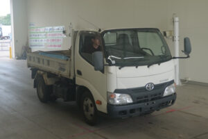2014 Dump Tipper Toyota Dyna TKG-XZU600D - Image 2