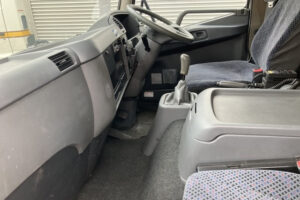 2010 Van Wing Mitsubishi Fuso Fighter PDG-FK74F - Image 6