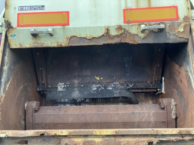 2002 Garbage Truck Isuzu Forward Juston KK-NRR35D4 - Image 12