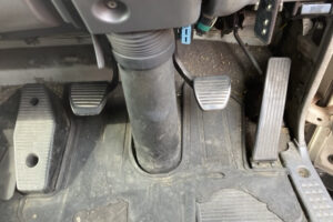 2008 Van Wing Isuzu Forward PKG-FRR90T2 - Image 7