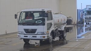 2005 Tank Truck Nissan Condor PB-MK36A - Image 1