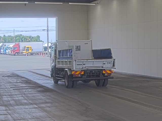 2016 Dump Tipper Isuzu Forward TKG-FRR90S1 - Image 3