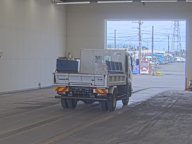 2016 Dump Tipper Isuzu Forward TKG-FRR90S1 - Image 4