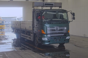 2017 Flat Body Hino Profia QPG-FR1EXEG - Image 2