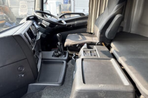 2017 Flat Body Hino Profia QPG-FR1EXEG - Image 6