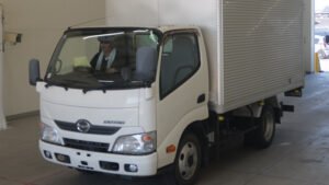 2015 Van Wing Hino Dutro  TKG-XZU605M - Image 1