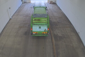 2012 Garbage Truck Hino Ranger  SKG-FC9JDAA - Image 5