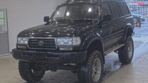 1995 TOYOTA LAND CRUISER 80 KC-HDJ81V