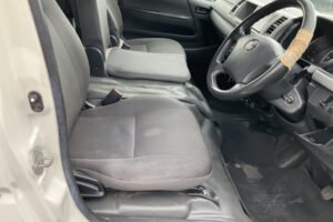 2011 TOYOTA HIACE VAN LDF-KDH223B