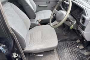 1993 TOYOTA LAND CRUISER 70 S-PZJ77V