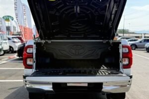 2024 TOYOTA HILUX 3DF-GUN125