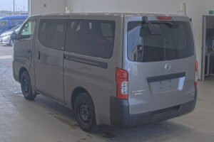 2015 NISSAN CARAVAN LDF-VW6E26