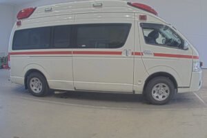 2015 TOYOTA HIACE VAN CBF-TRH226S