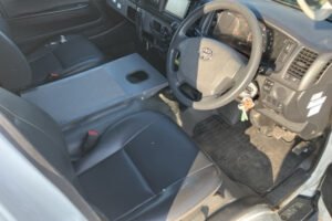 2015 TOYOTA HIACE VAN CBF-TRH226S